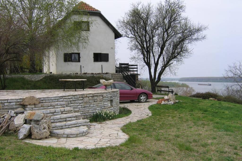 Villa Kornelija Stari Slankamen Zewnętrze zdjęcie