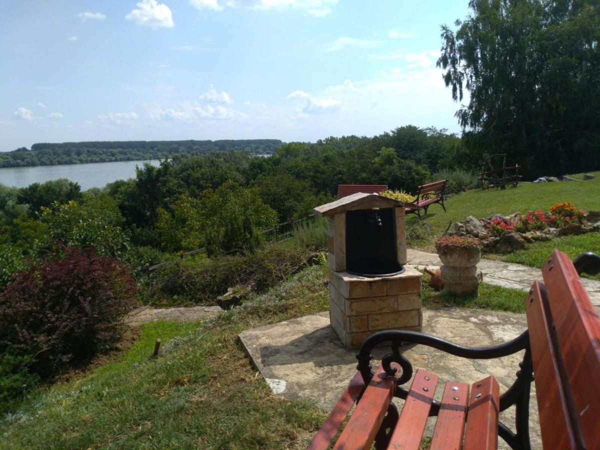 Villa Kornelija Stari Slankamen Zewnętrze zdjęcie